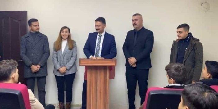 Kırıkkale Valisi Bülent Tekbıyıkoğlu Kırıkkale Ülkü Ocakları'nda seminer verdi