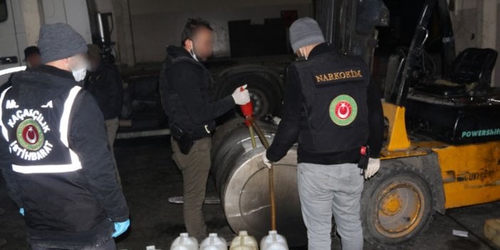 Sınırda 462,5 kilo uyuşturucu ele geçirildi. Gümrük Muhafaza yakaladı