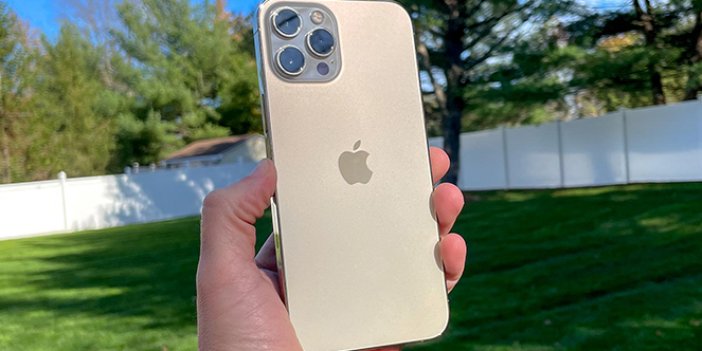 Apple fiyarları düştü mü? İşte 2022 güncel iPhone satış fiyatları