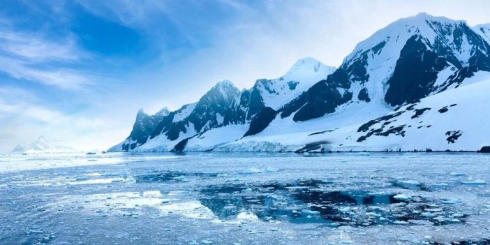 Bilim insanları Antartika'nın altında hayat buldu