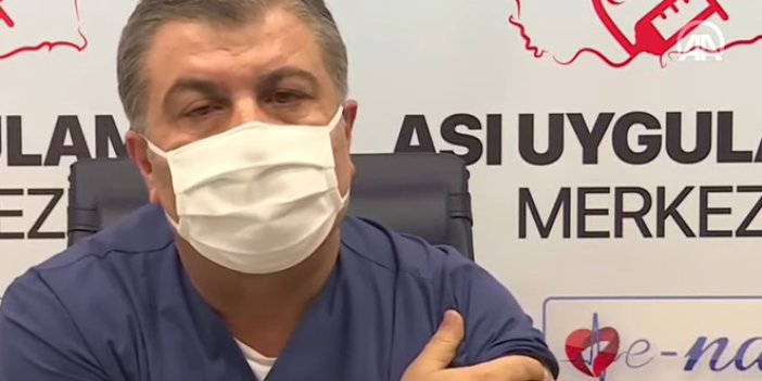 Son dakika... Sağlık Bakanı Fahrettin Koca canlı yayında yerli Türkovac aşısı yaptırdı