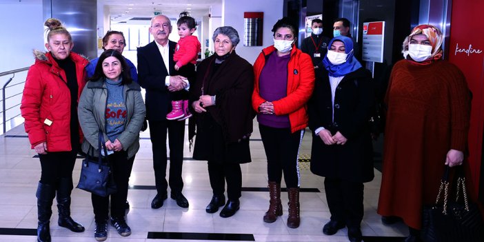 Kılıçdaroğlu ev kadınlarıyla bir araya geldi: TÜİK makyaj yapa yapa kuaföre döndü