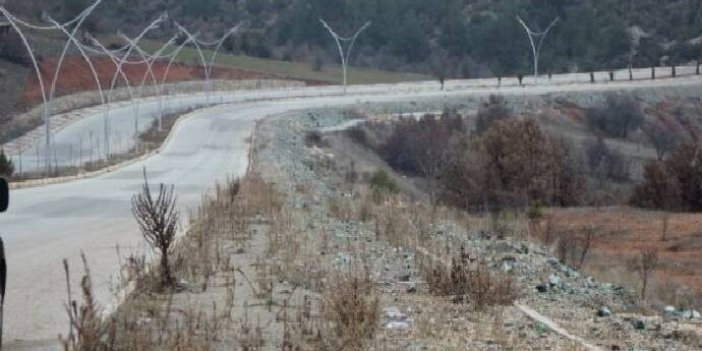 AKP’li belediye 150 TIR kaldırım taşını çaldırdı! 