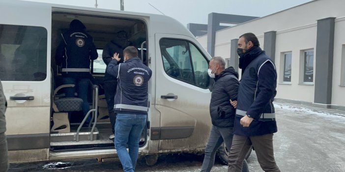Erzincan'da 17 kaçak göçmen yakalandı