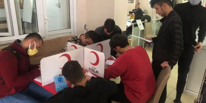 Nazilli’de öğrenciler kan bağışına dikkat çekti