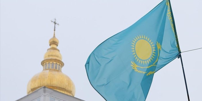 Kazakistan'ın yeni savunma bakanı belli oldu