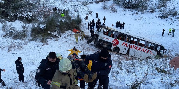 İstanbul'da yolcu otobüsü şarampole yuvarlandı: 3 ölü 9 yaralı