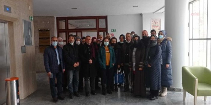 Ücretli öğretmenler, Ankara’da eylem yaptı ‘Bir öğretmen asgari ücretin altında çalışır mı? Bizim sesimizi kim duyacak’