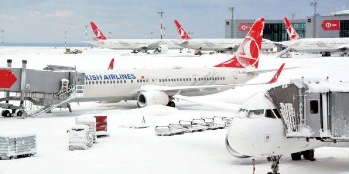 İstanbul Havalimanı’nın bir pisti uçuşa açıldı