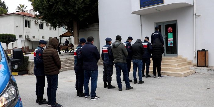 Tarsus'ta 'torbacı' operasyonunda 2 tutuklama