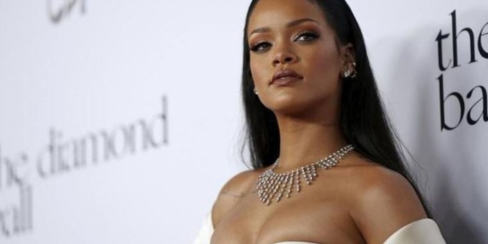 Rihanna’dan milyonluk bağış