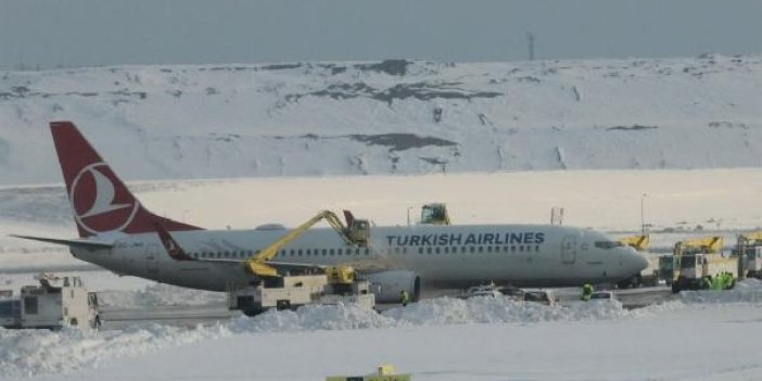 İstanbul Havalimanı ile ilgili flaş gelişme. Günlerdir karla kaplıydı