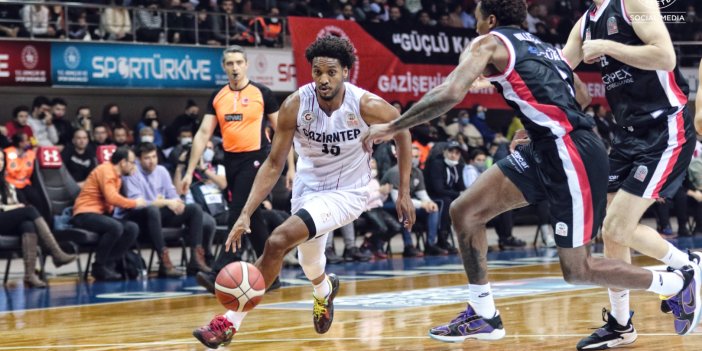 Gaziantep Basketbol evinde Beşiktaş Icrypex'i devirdi
