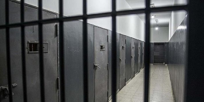 Özbekistan'da 63 mahkum affedildi