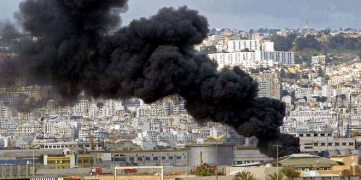 Cezayir'de doğal gaz patlaması. Çok sayıda ölü