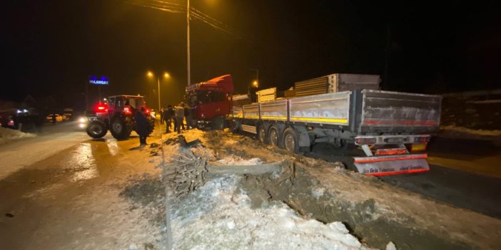 Gizli buzlanma zincirleme kazaya neden oldu: 25 araç birbirine girdi