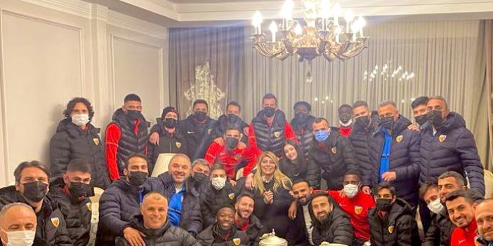 Kayserisporlu futbolculardan Başkan Berna Gözbaşı'ya anlamlı ziyaret! Helal olsun size