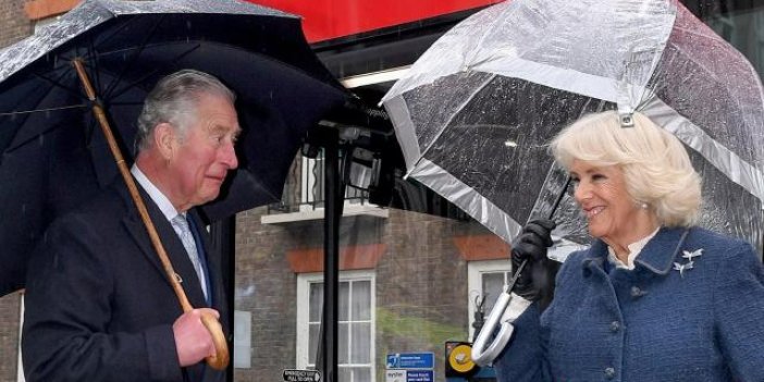 Kraliçe Elizabeth, Prens Charles eşi Camilla'nın kraliçe olacağını duyurdu