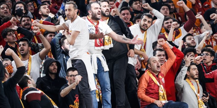 Galatasaray'da büyük protesto: Burak Elmas istifa