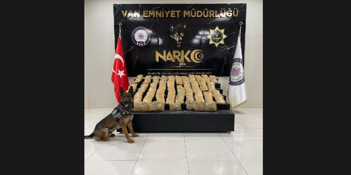 Araçtaki 114 kilo eroini narkotik köpeği 'Thor' buldu