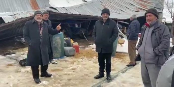 Kar Kırşehir’de mandıra çatısını çökertti! Çiftçi isyan etti