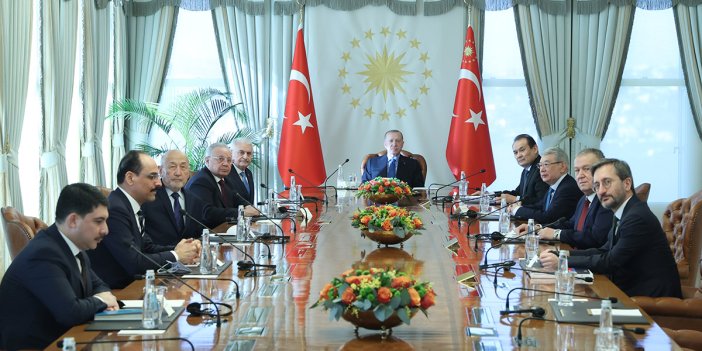 Erdoğan, Aksakallar Heyeti'ni Vahdettin Köşkü'nde kabul etti