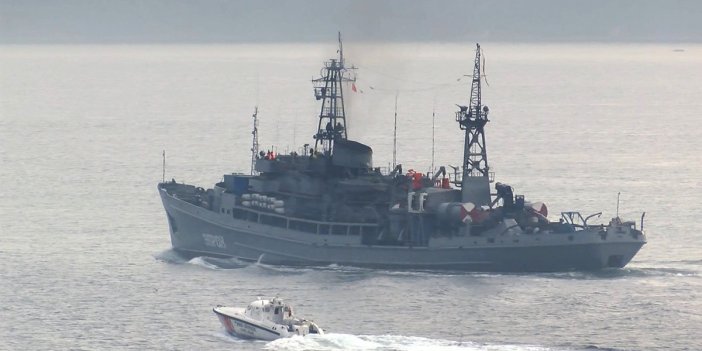 Rus savaş gemisi Epron İstanbul Boğazı'ndan geçti