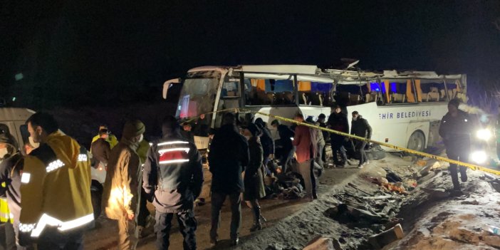 Çankırı'da İBB'ye ait yolcu otobüsü devrildi: 2 ölü, 27 yaralı
