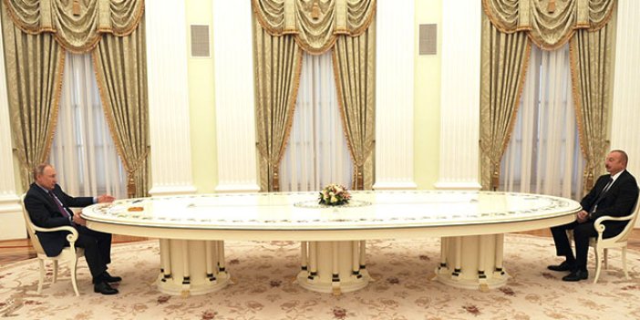 Putin'in meşhur masasına oturttuğu son isim İlham Aliyev oldu! Ancak Avrupalı liderlerden bir farkı var