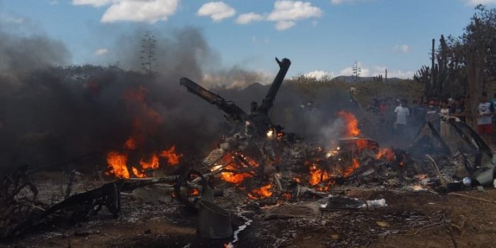 Venezuela'da askeri helikopter düştü