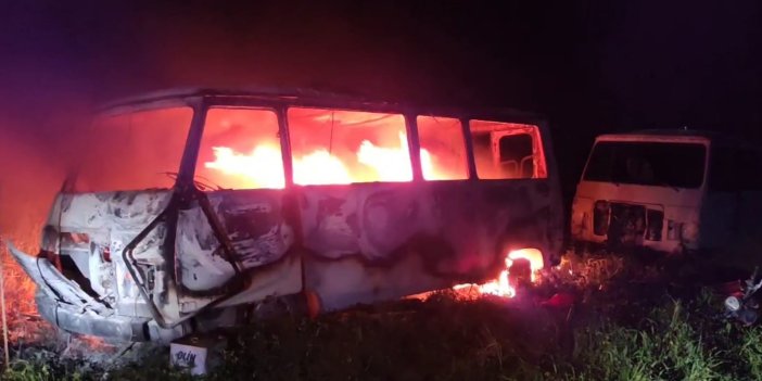 Datça'da minibüs alev alev yandı: 1 ölü