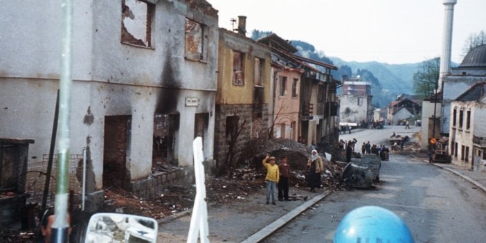 Bosnalı gazeteci Ukrayna'yı yalnız bırakan NATO'nun Bosna'daki ihanetini anlattı