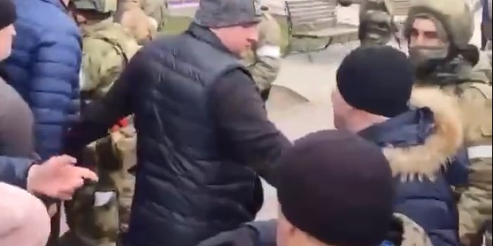 Kırımlı gazeteci paylaştı! Ukraynalılar Rus askerlerine karşı koyuyor