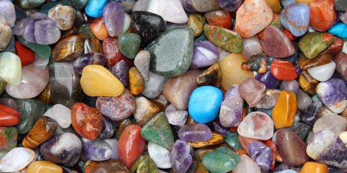 Bulduğunuz bir taşın değerli bir taş olup olmadığını nasıl anlarsınız?