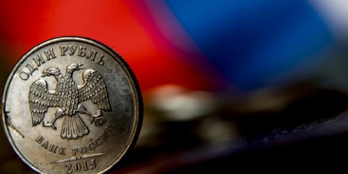 Rus rublesi tekrar değer kaybediyor