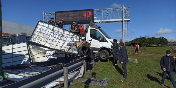 Esenyurt'ta trafik kazası: 1 ölü, 2 yaralı