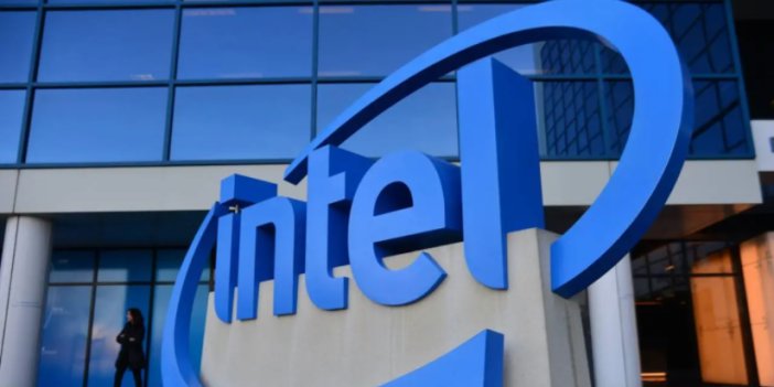 İtalya, Intel’in fabrikalarını mı alacak?