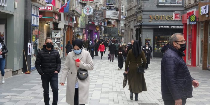 Trabzonlular maske takmayı sürdürüyor