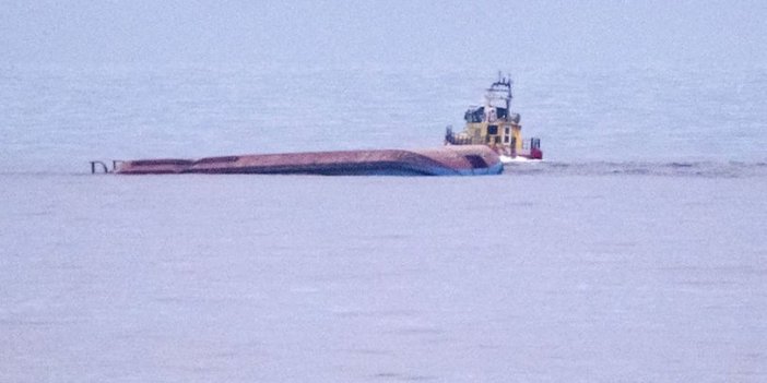 Odessa açığında mayına çarpan kargo gemisi battı