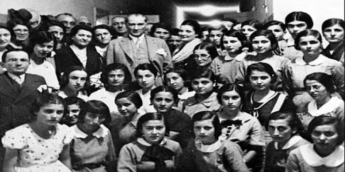 Mustafa Kemal Atatürk: Dünyada gördüğünüz her şey kadınların eseridir