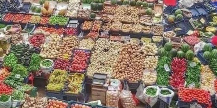 AKP öncesi Türkiye'de herkes doya doya alışveriş yapardı. Pazarlar sebze ve meyve ile böyle dolar taşardı