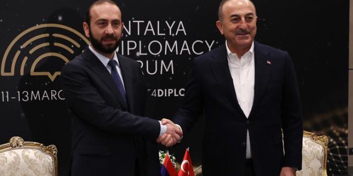 Çavuşoğlu'ndan Ermenistan Dışişleri Bakanı'na teşekkür