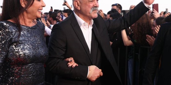 Ercan Kesal ''en iyi erkek oyuncu'' ödülü aldı. Perihan Savaş ise onur ödülüne layık görüldü.