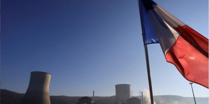 Fransa nükleer füze denemesi yaptığını duyurdu