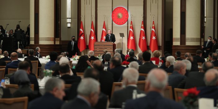 AKP'li Mehmet Metiner açıkladı: Saray'daki yemekte neler oldu