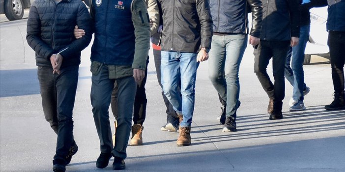Adana'da FETÖ operasyonu: 15 zanlı yakalandı