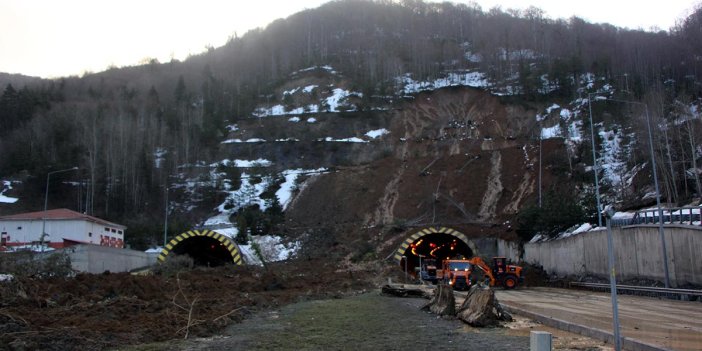 Heyelanın tahribatı gün ağarınca ortaya çıktı! Bolu Dağı Tüneli çift yönlü trafiğe kapanmıştı...