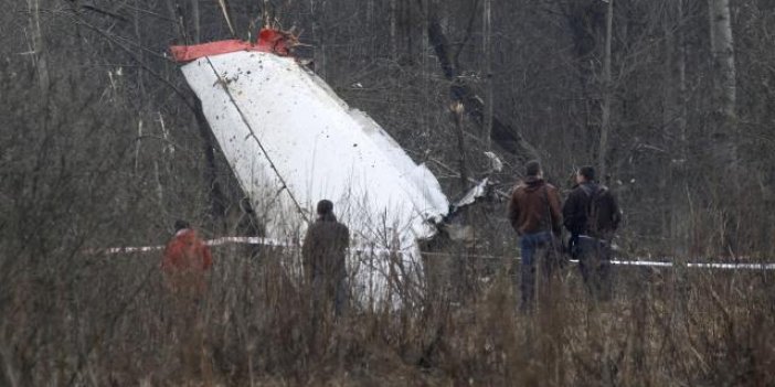 Polonya, Smolensk'te 2010'daki uçak kazasından Rusya'yı sorumlu tuttu