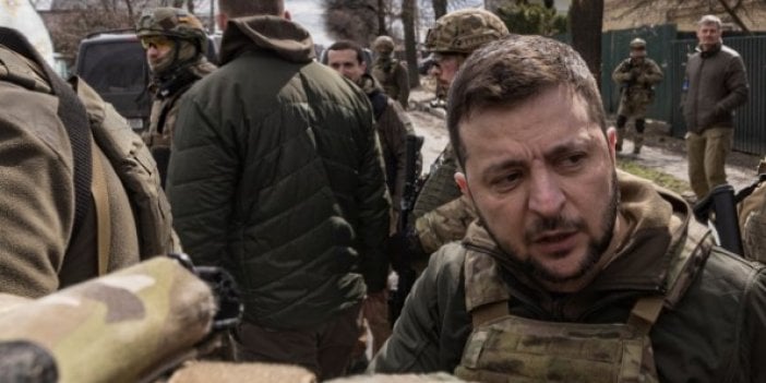 Zelensky'nin İki fotoğrafı arasında 40 gün var. Dünya bu fotoğrafı konuşuyor