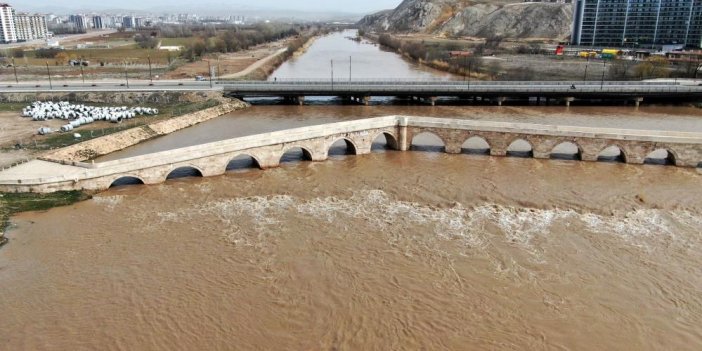Türkiye’nin en uzun nehri coştu